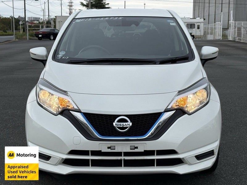 2017 Nissan Note E-Power / Safety Package, photo 2