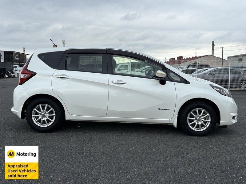2017 Nissan Note E-Power / Safety Package, photo 3