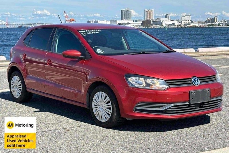 2015 Volkswagen Polo TSI Comfort Line /