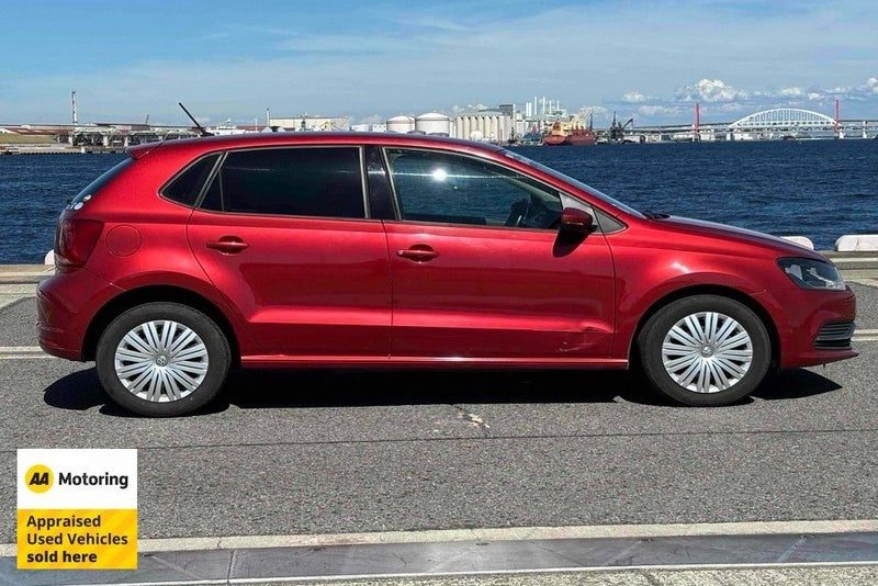2015 Volkswagen Polo TSI Comfort Line /, photo 3