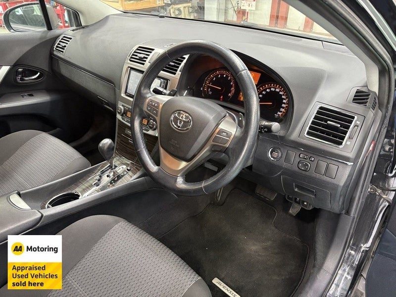 2013 Toyota Avensis XI / Low 72,000kms, photo 3