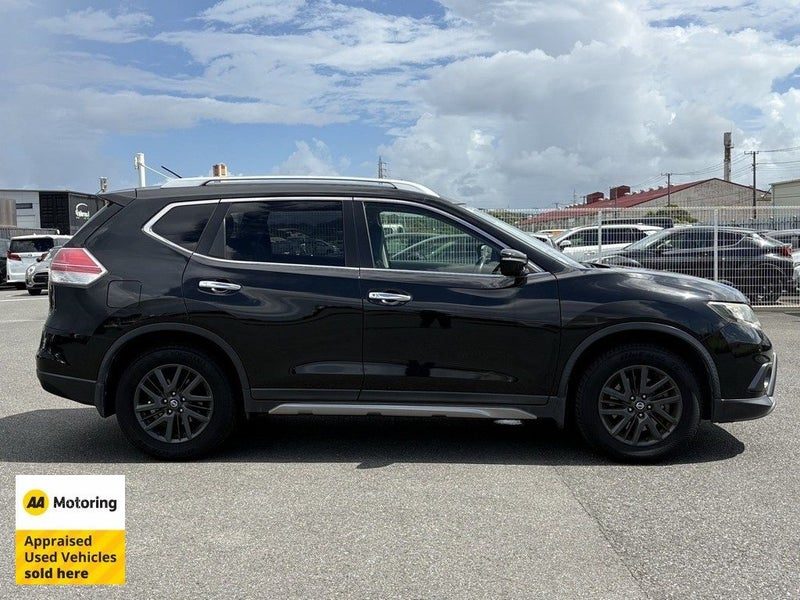 2015 Nissan X-Trail 4WD / Black Extremer Model, photo 3