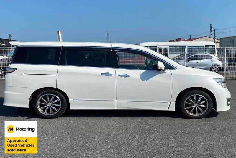 2012 Nissan Elgrand Rider Black Line, photo 3