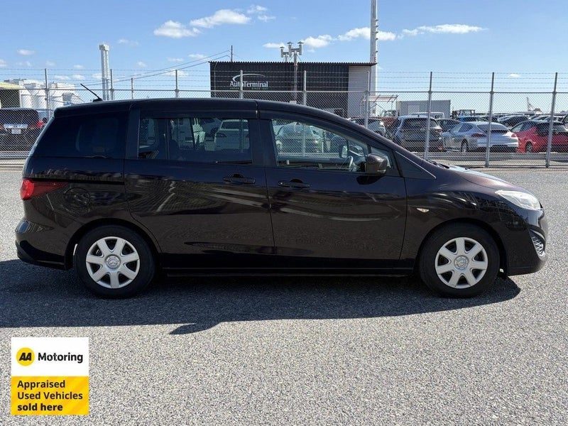 2013 Mazda Premacy SkyActiv / 7 Seats, photo 3