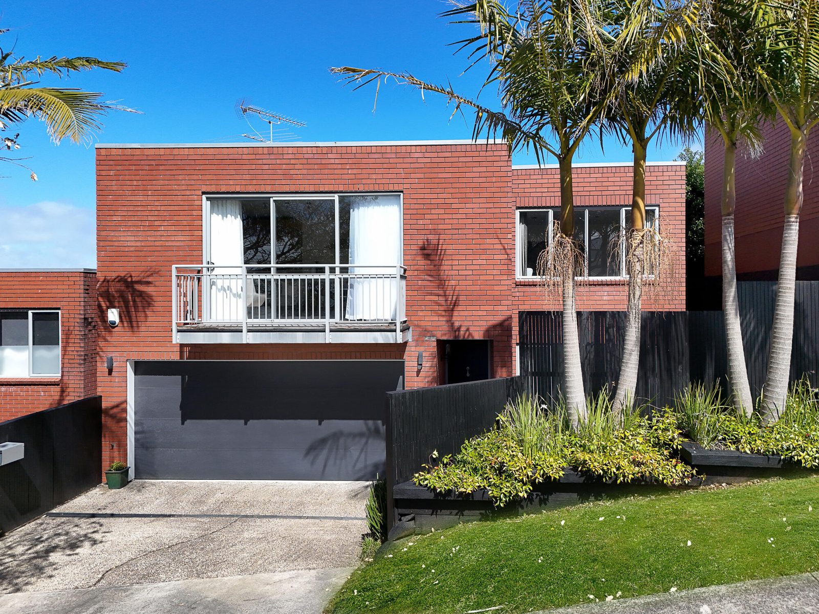 1A Loch Street, Remuera