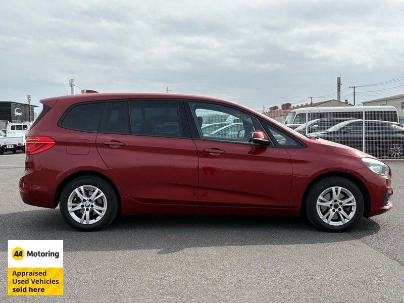 2017 BMW 218i Gran Tourer / 7 Seats, photo 3