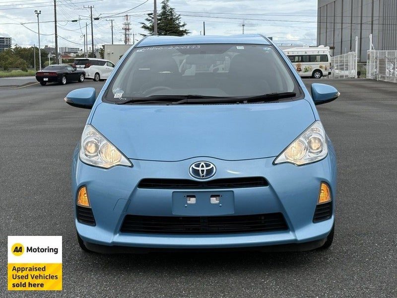 2014 Toyota Aqua Hybrid / AA Appraised, photo 2