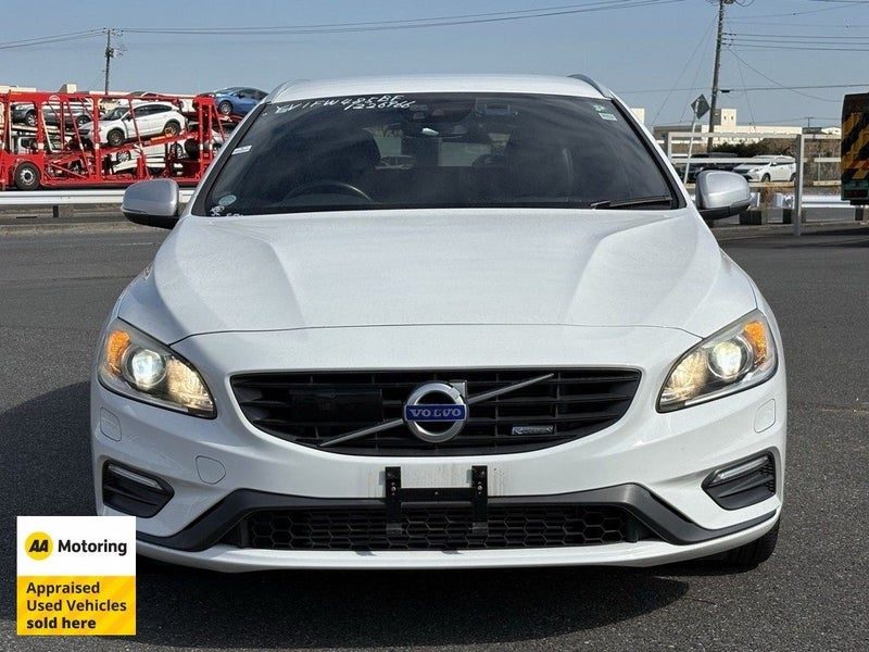2015 Volvo V60 T4 Luxury Edition, photo 2