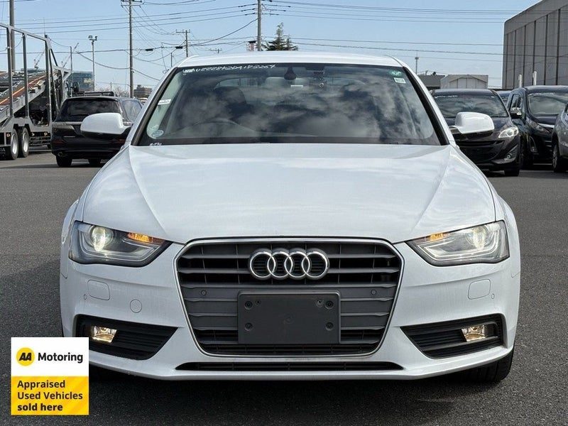 2013 Audi A4 2.0T FSI / Low 35,000kms, photo 2