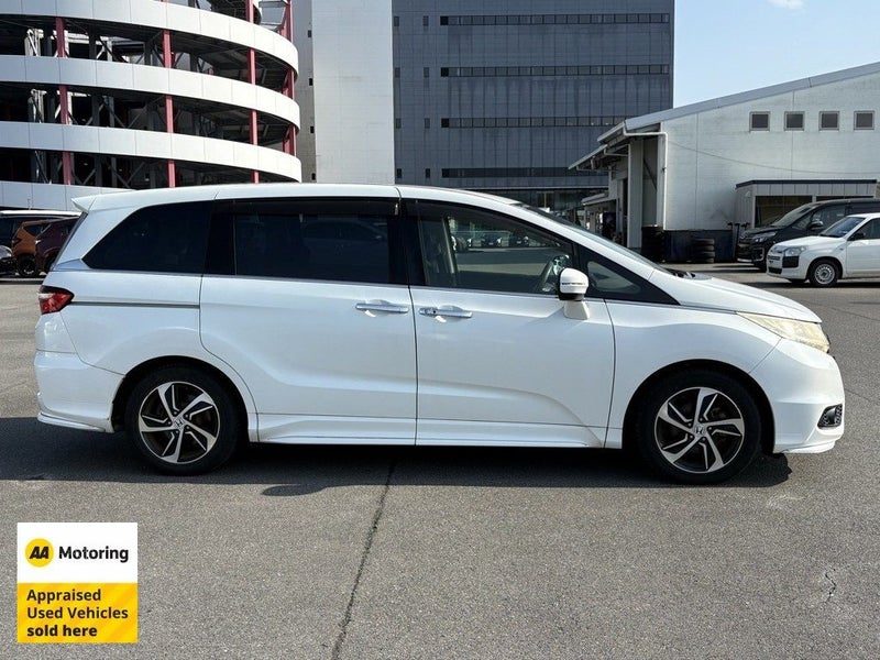 2015 Honda Odyssey Aero Package / New Shape, photo 3