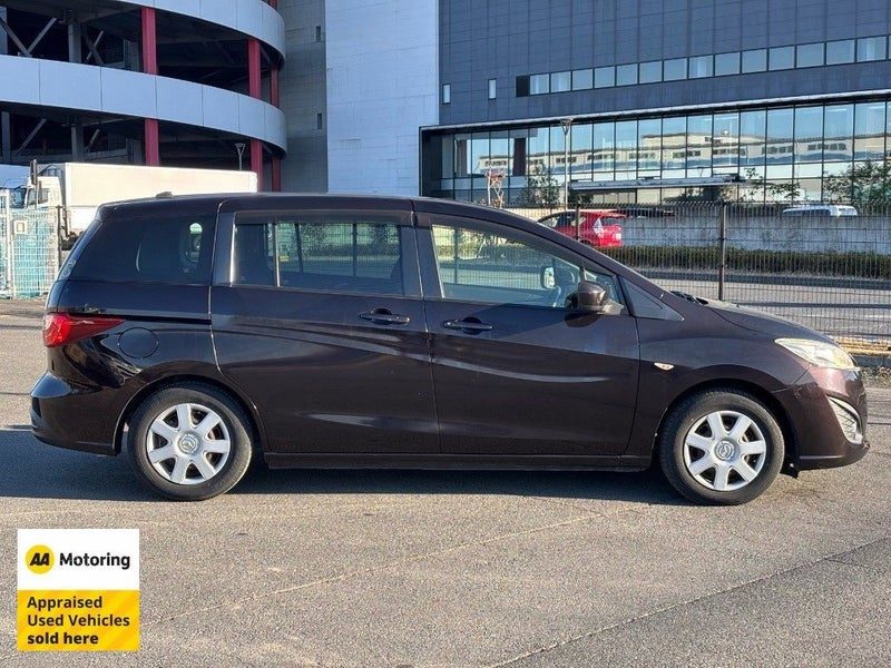 2015 Mazda Premacy 20S SkyActiv / 7 Seats, photo 3