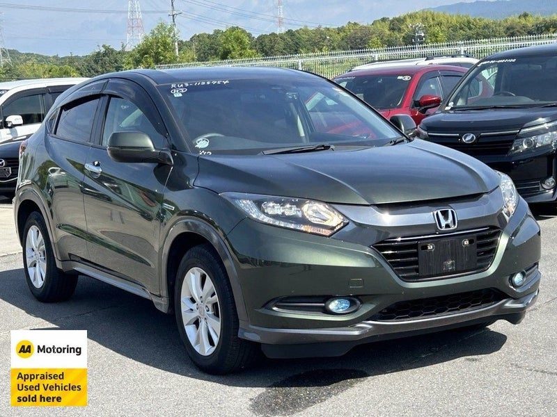 2015 Honda Vezel Hybrid / Cruise /