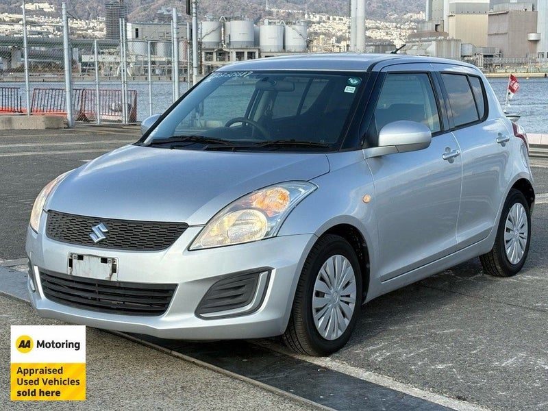 2015 Suzuki Swift Low 39,000kms, photo 2