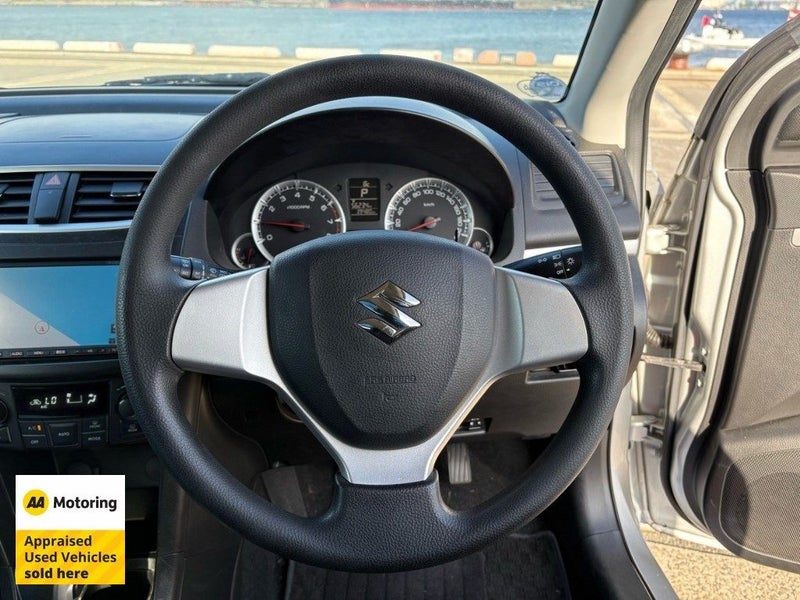 2015 Suzuki Swift Low 39,000kms, photo 3