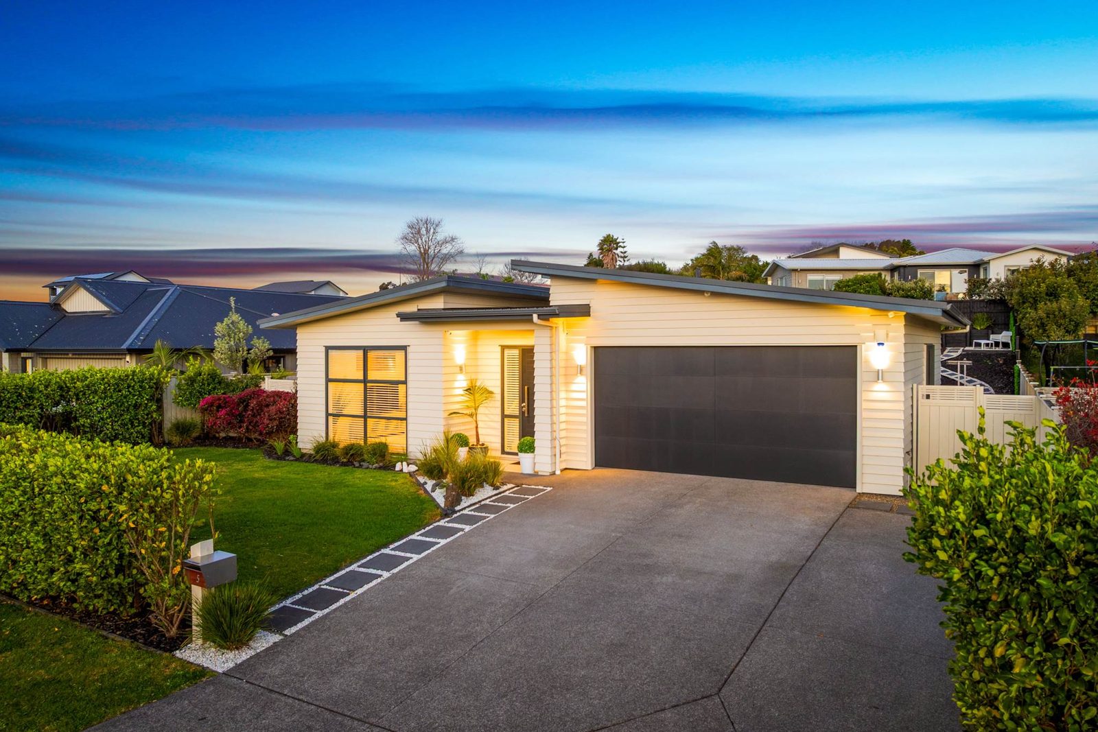 5 Karo Road, Beachlands