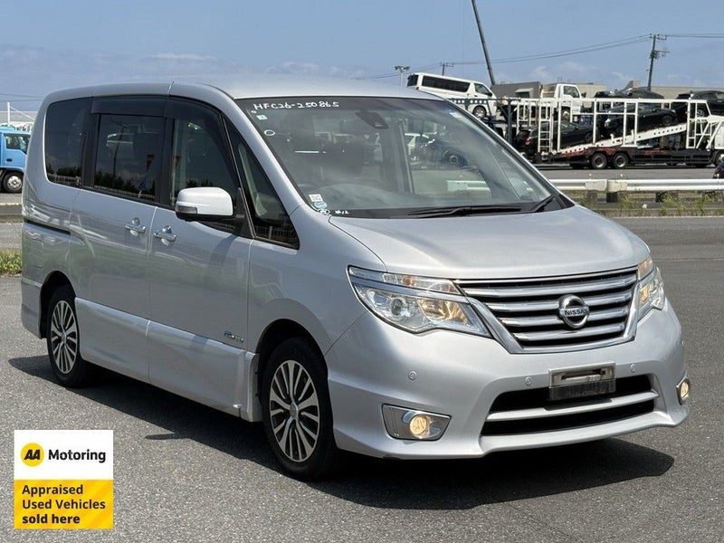 2015 Nissan Serena Hybrid Highway Star