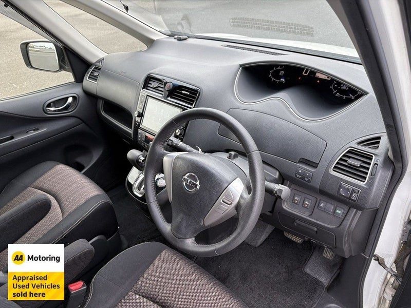 2014 Nissan Serena Highway Star / Low 81,000kms, photo 3