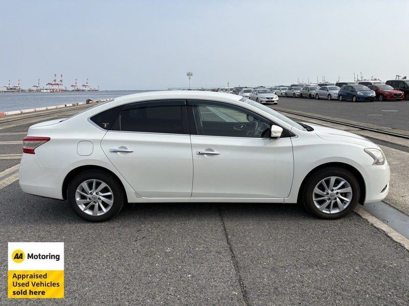 2013 Nissan Bluebird Sylphy 1.8G / Low 45kms, photo 3