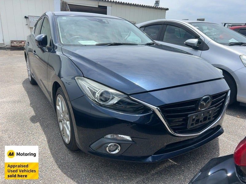 2013 Mazda Axela 20S Sports Touring