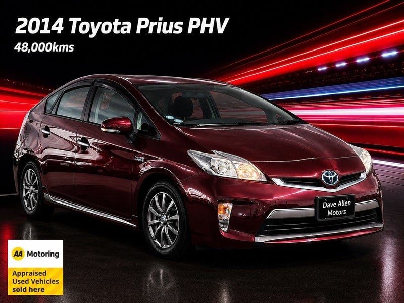 2014 Toyota Prius PHV Hybrid / Low 48kms