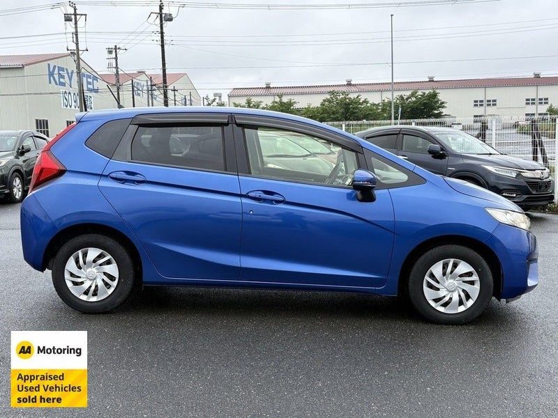 2015 Honda Fit Low 31,000kms / Cruise, photo 3