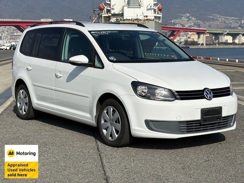 2013 Volkswagen Touran Low 71kms / 7 Seats