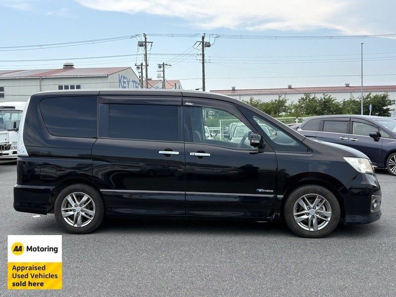 2013 Nissan Serena Rider Black Line Hybrid, photo 3