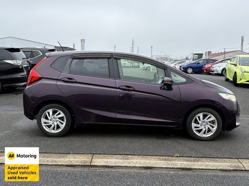 2014 Honda Fit 15X / Low 54,000kms / Cruise, photo 3