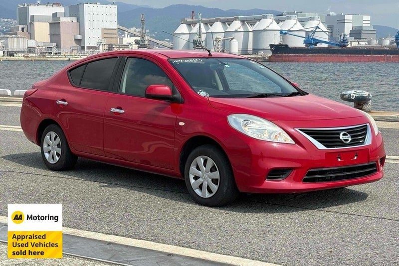 2013 Nissan Tiida Latio / Low 54,000kms