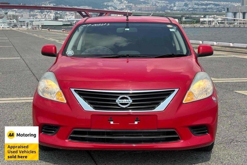2013 Nissan Tiida Latio / Low 54,000kms, photo 2