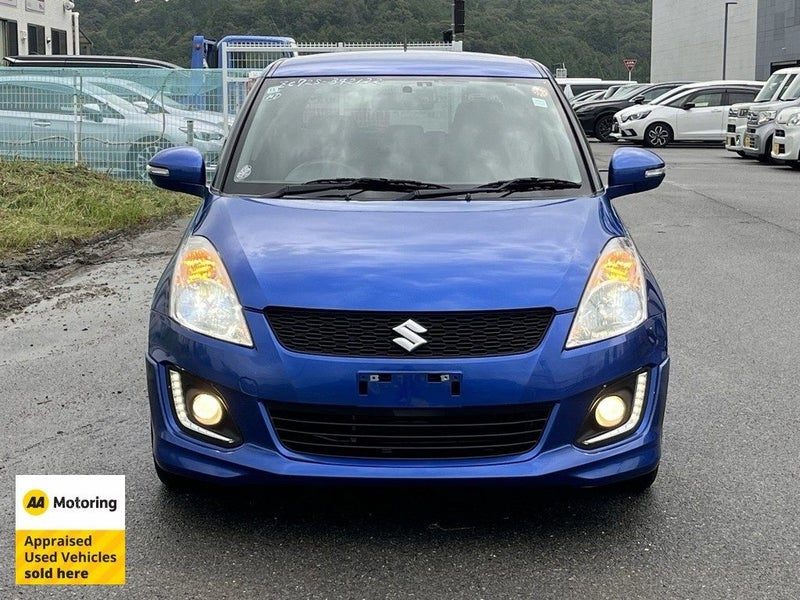 2014 Suzuki Swift RS / Low 36,000kms, photo 2