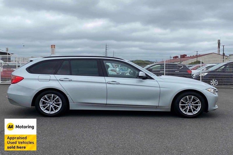 2014 BMW 320i Sports / Cruise, photo 2