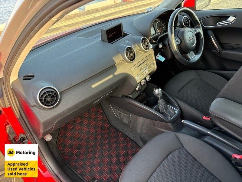 2013 Audi A1 Sportsback 1.4TSI, photo 3