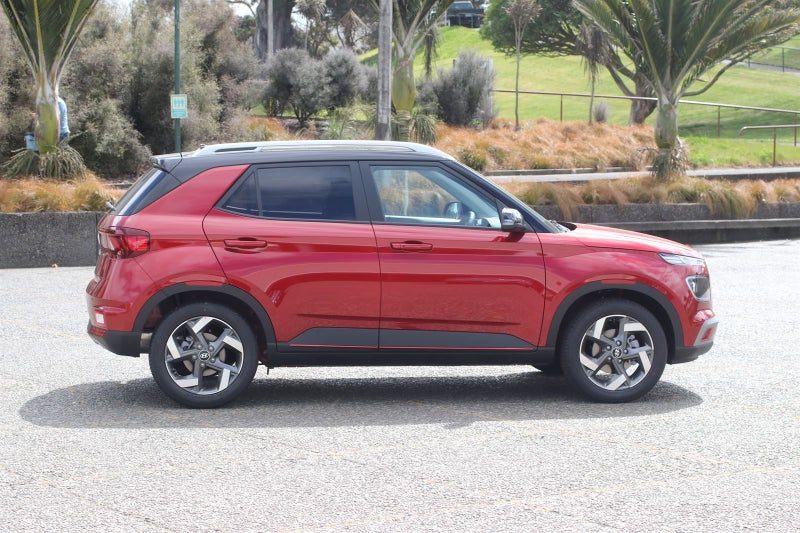 2026 Hyundai Venue ELITE, photo 3