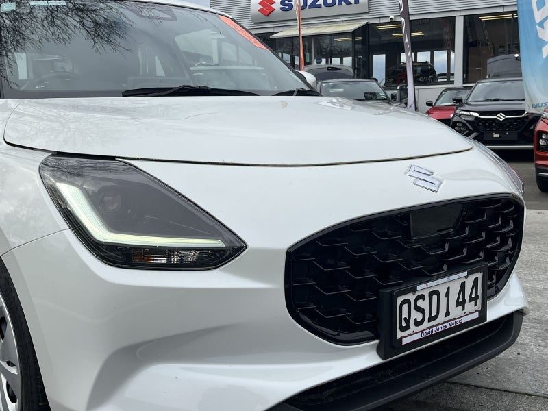 2024 Suzuki Swift GLSC, photo 2
