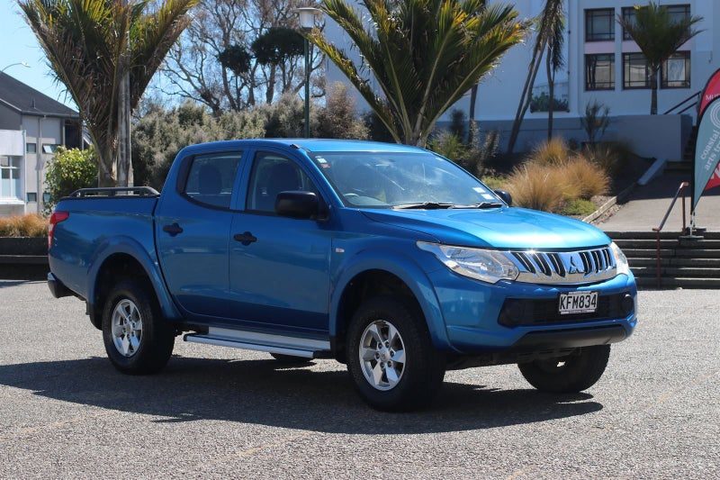 2016 Mitsubishi Triton D/CAB GLX