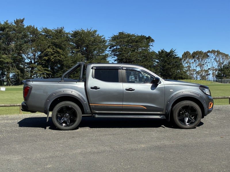 2018 Nissan Navara ST, photo 3