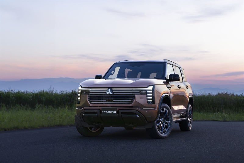2026 Mitsubishi Pajero VRX, photo 2