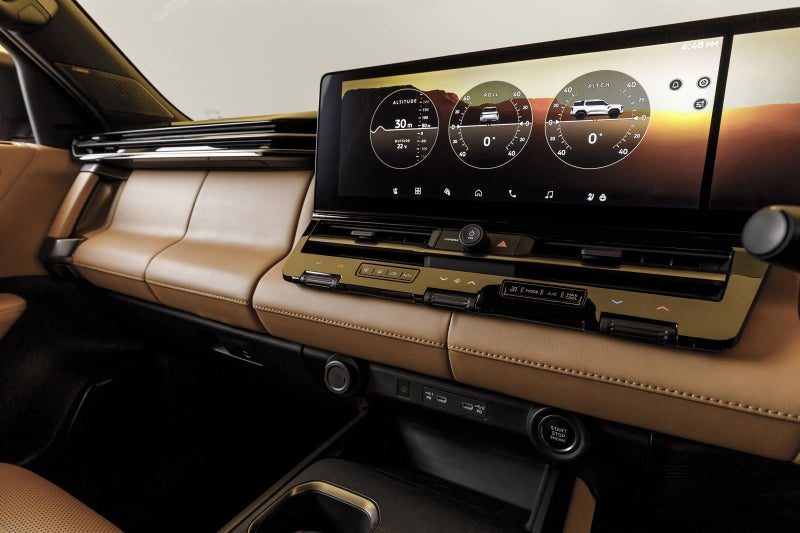 2026 Mitsubishi Pajero EXCEED, photo 3