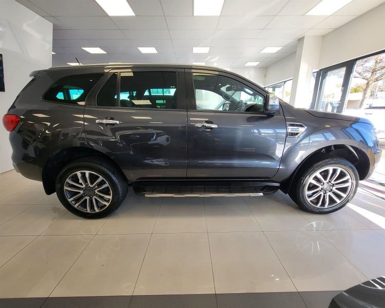 2020 Ford Everest TITANIUM, photo 2