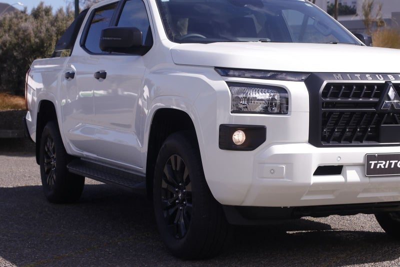 2026 Mitsubishi Triton GLX SPORT 4WD 6AT, photo 2