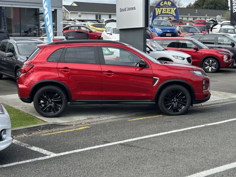 2025 Mitsubishi ASX Black Edition, photo 2