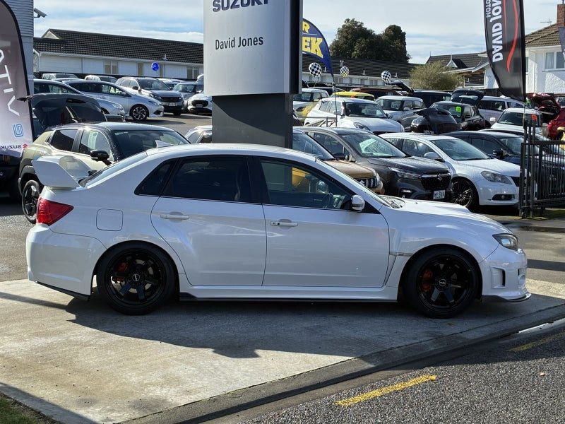 2010 Subaru Impreza STI, photo 2