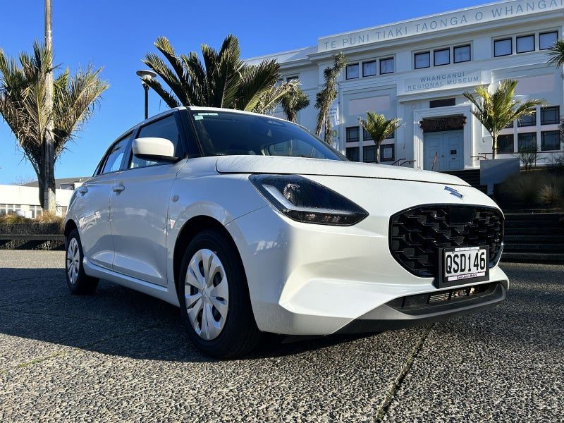 2024 Suzuki Swift GLS HYBRID, photo 2