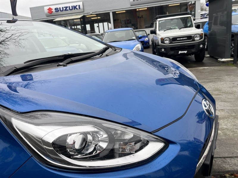 2019 Toyota Prius C SX, photo 2