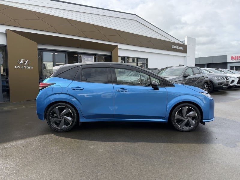2022 Nissan Note AURA G E-POWER, photo 2