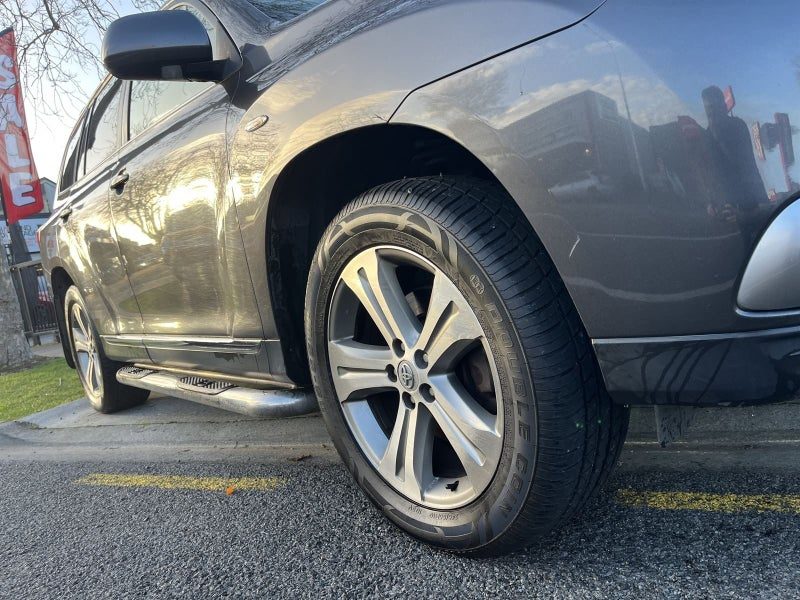 2011 Toyota Highlander LTD, photo 3