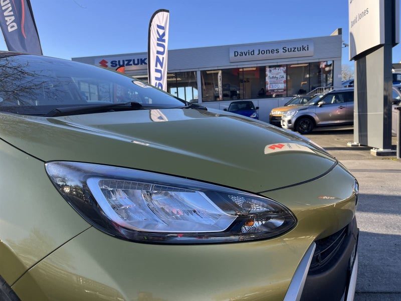 2021 Toyota Aqua, photo 2