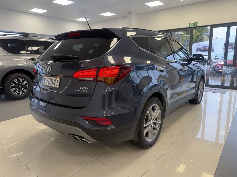 2017 Hyundai Santa Fe LIMITED DM, photo 3