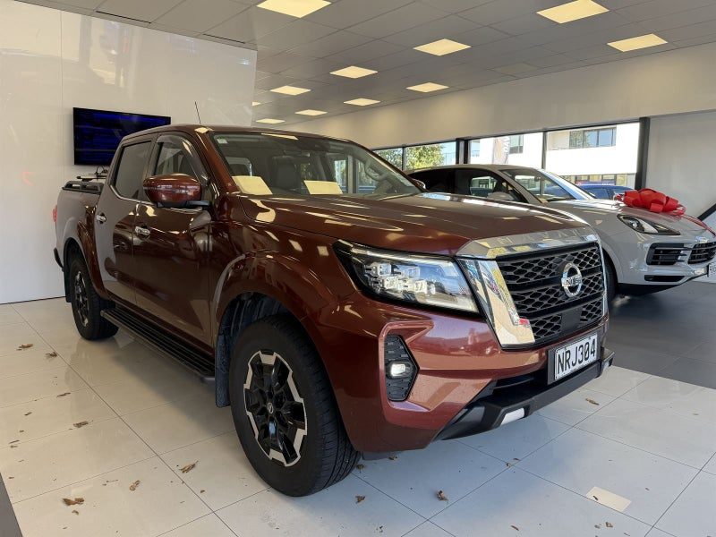 2021 Nissan Navara ST-X